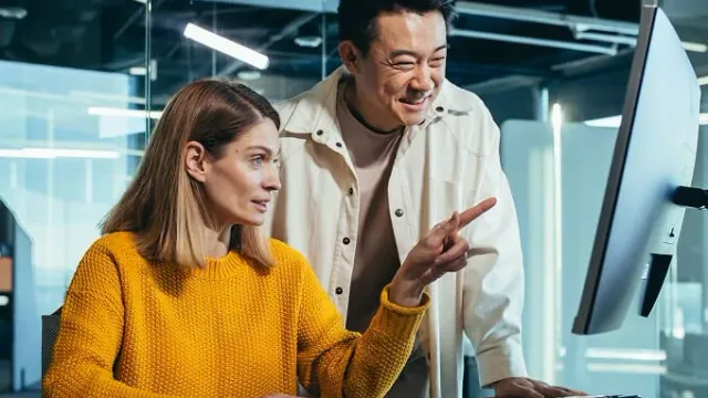 Shopify Plus vs Custom Headless: Which E-Commerce Platform Wins in 2026?